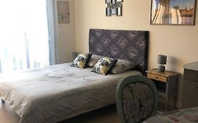 Studio Pour 2 Personnes A Tonnay Charente